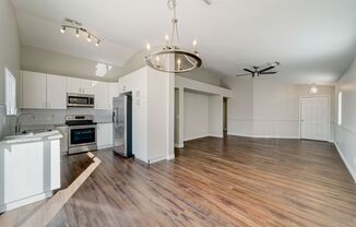 READY TO VIEW NOW! Beautiful Home 3 Bedroom 2 Bathroom in Surprise!