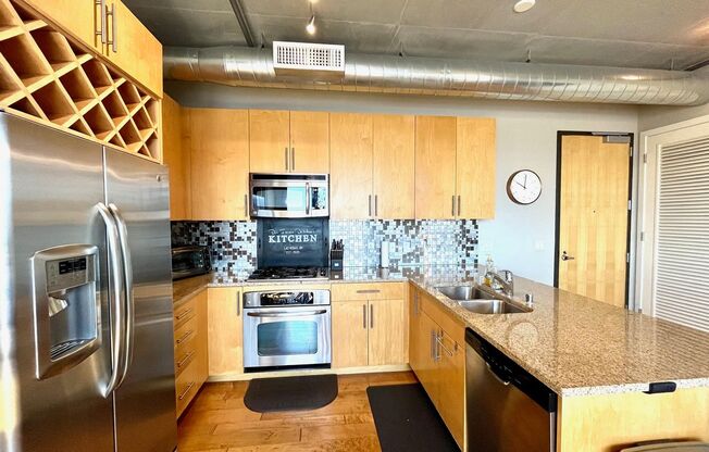 1 bed, 1 bath, $1,995, Unit # 743