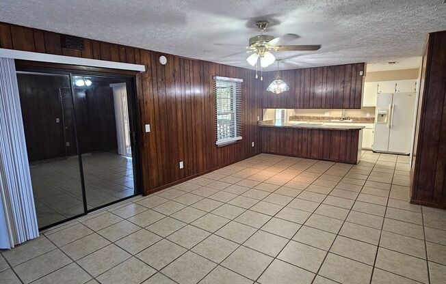 3 beds, 2 baths, $2,000