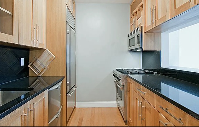 88 GREENWICH ST