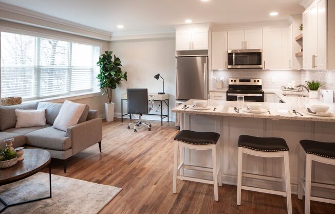 1 bed, 1 bath, 635 sqft, $2,395, Unit 305