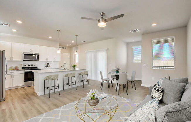 1 bed, 1 bath, 818 sqft, $1,475