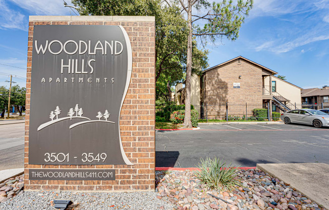 Property Signage at Woodland Hills, Irving, 75062