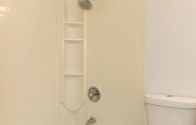 1 bed, 1 bath, 607 sqft, $1,725, Unit 703