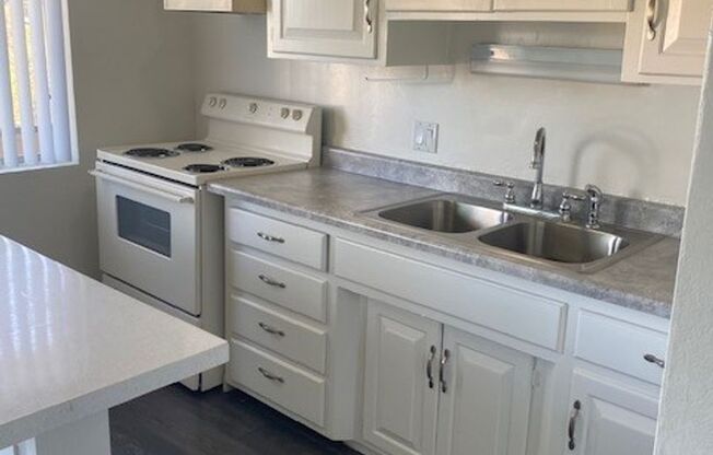 1 bed, 1 bath, 497 sqft, $1,995, Unit 4201-208