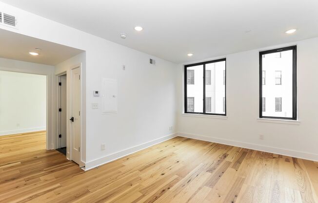 1 bed, 1 bath, 600 sqft, $1,400, Unit 408