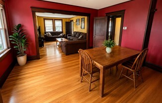 3 beds, 1 bath, 1,300 sqft, $2,800, Unit 2
