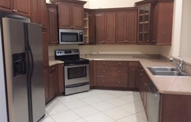 3 beds, 2 baths, $2,000