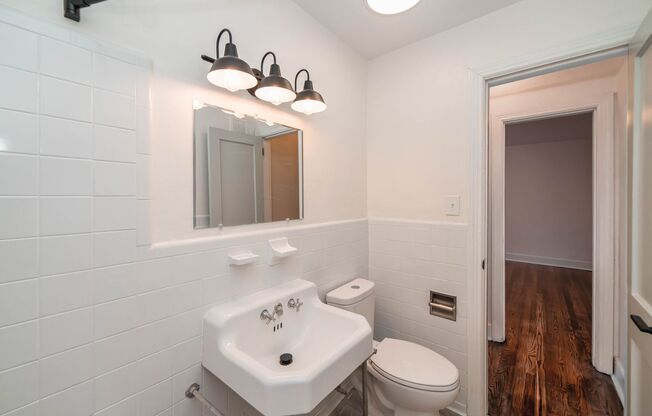 Studio, 1 bath, 450 sqft, $1,080, Unit 9610 Sherwood Place - Unit 7