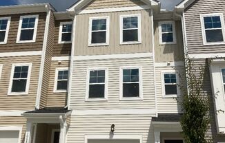 1066 Shoreside Dr