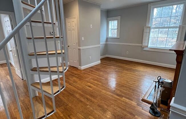 2 bedroom 2 Bath Apartment in Georgetown