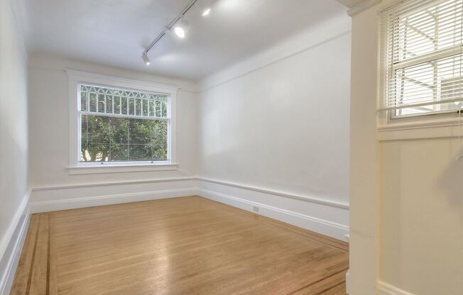 2429 Vallejo Street Apartments