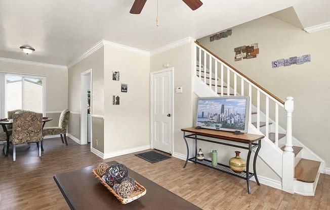 Wyvernwood Garden Apartments