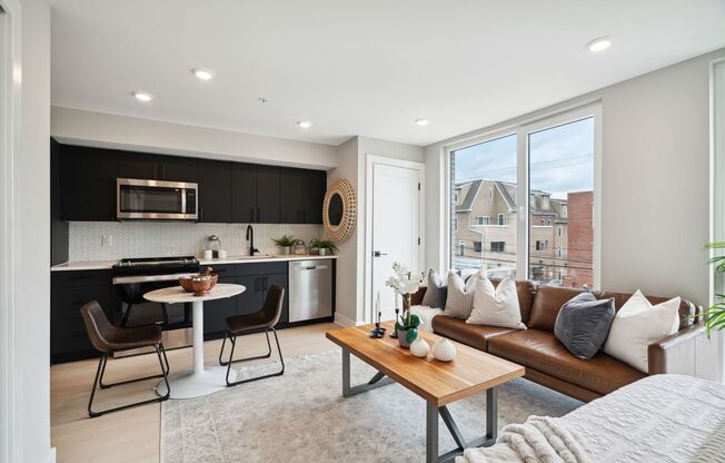 1 bed, 1 bath, 656 sqft, $1,545, Unit 208