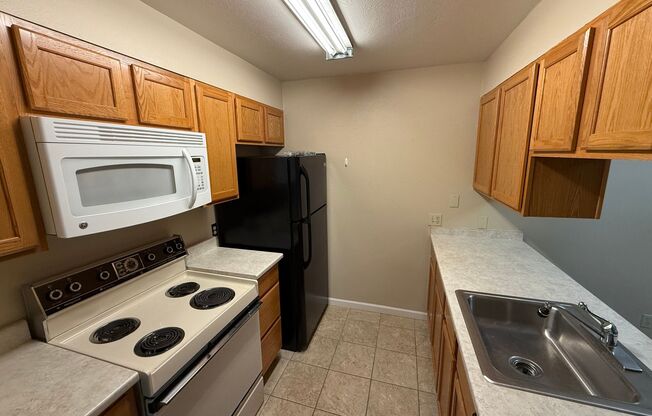 1 bed, 1.5 baths, 888 sqft, $1,775, Unit 1