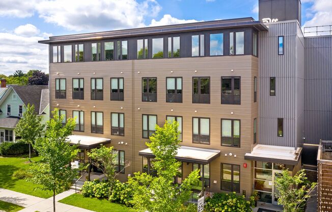 3828 Apartments