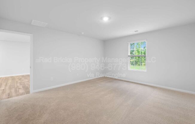 5 beds, 2.5 baths, 2,306 sqft, $2,245