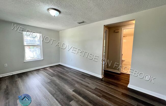 Adorable, fully renovated 3 bedroom / 1 bathroom home now available for rent!