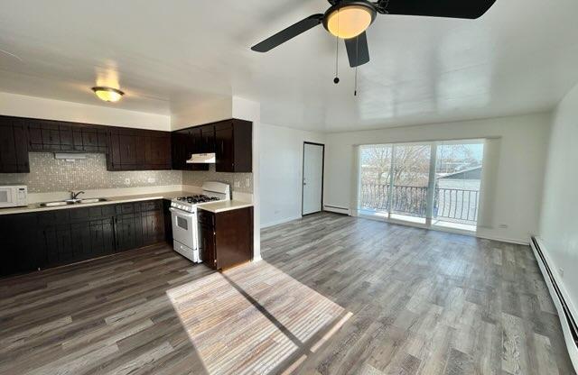 10602 OAK TREE DR