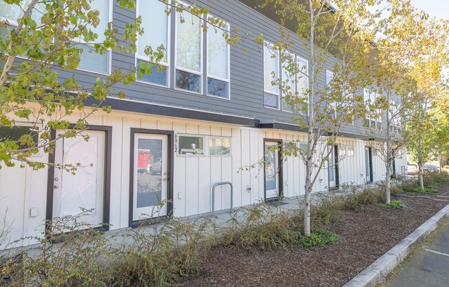Woodstock Townhouses