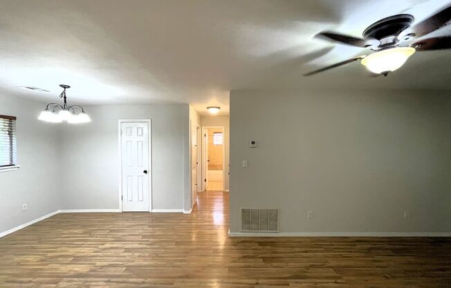 3 beds, 1 bath, $1,199