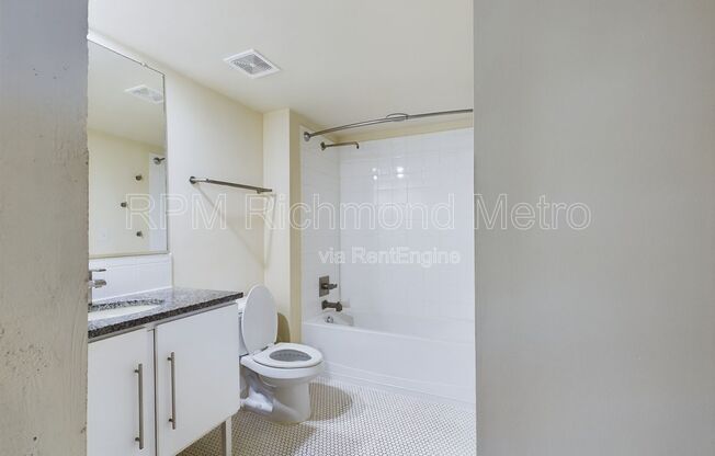 2 beds, 2 baths, 865 sqft, $1,400, Unit 119