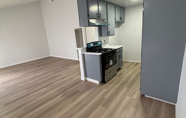 WOODCREST APARTMENTS