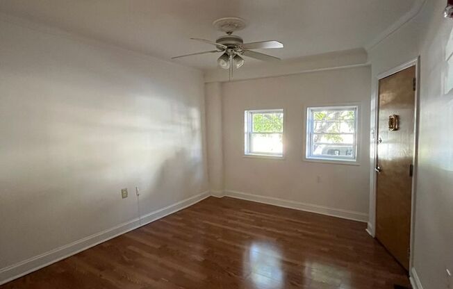 3347 Conrad St.