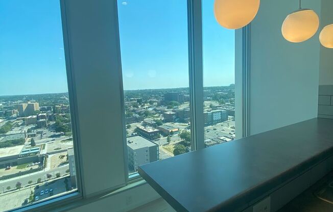 1 bed, 1 bath, 642 sqft, $1,775, Unit 1603