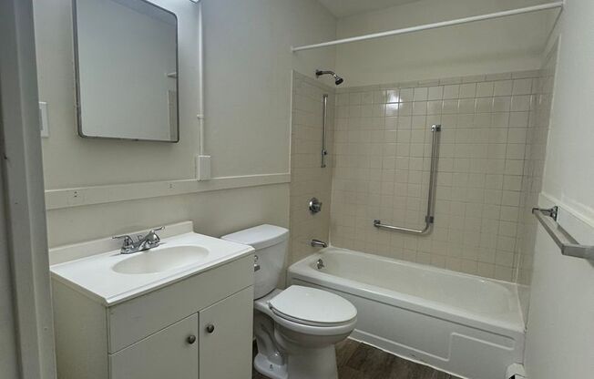 1 bed, 1 bath, 620 sqft, $1,407, Unit Call Today!