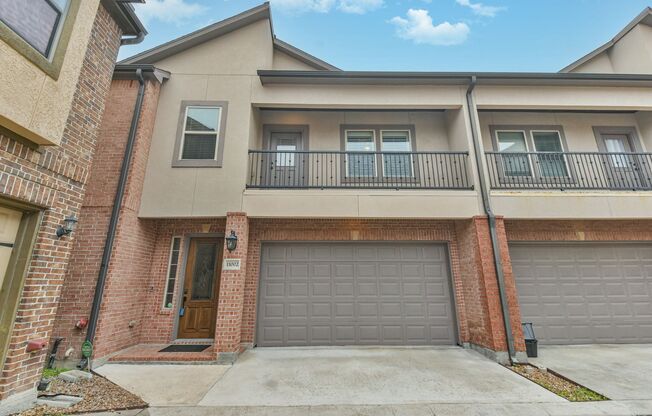 For Lease | 3 Bed, 2 Bath | 2,442 Sq Ft | Upland Place |