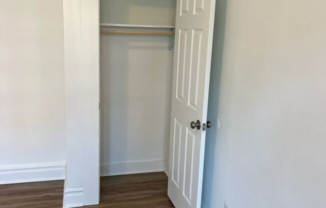 2 beds, 1 bath, 1,300 sqft, $1,805, Unit 64-401