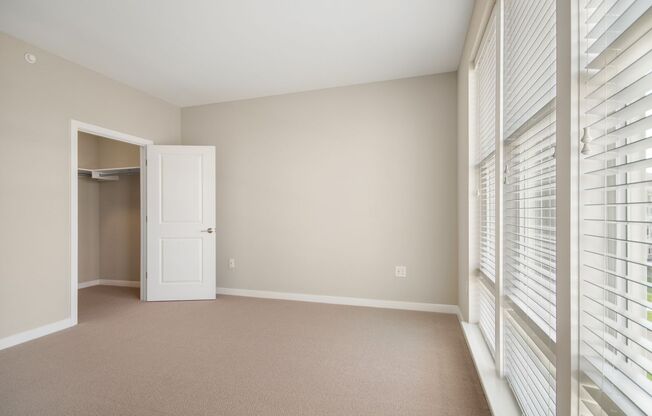 1 bed, 1 bath, $2,225, Unit 8205