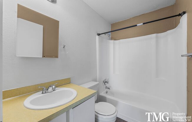 2 beds, 1.5 baths, 1,000 sqft, $1,495, Unit 1330-H5