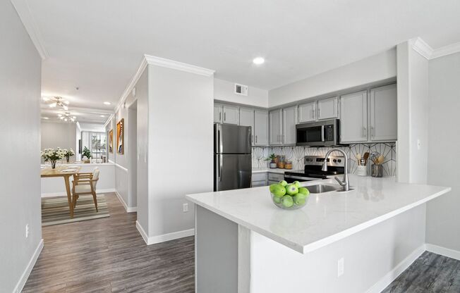 2 beds, 2 baths, 972 sqft, $1,499, Unit 345