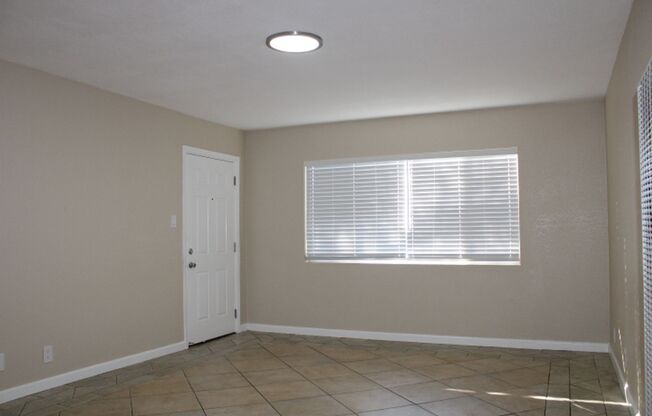 319-325 21st St., Richmond, CA 94801