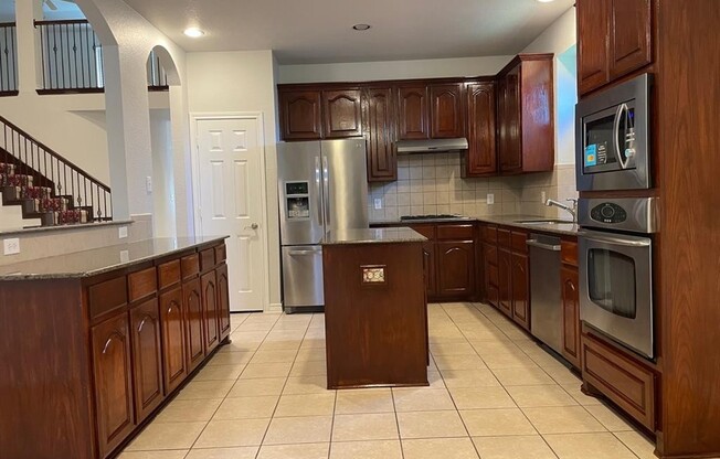 1014 VITEX DR
