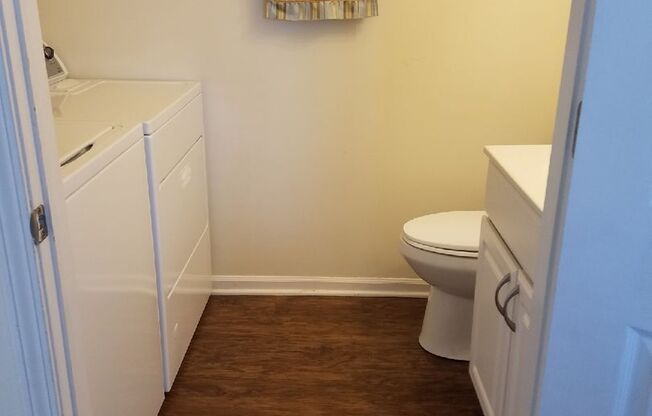 2 beds, 2.5 baths, 1,080 sqft, $2,045, Unit 204C