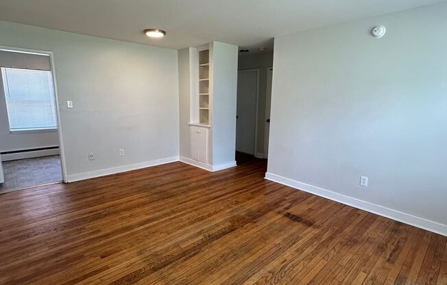 1411 NIGHTINGALE RD