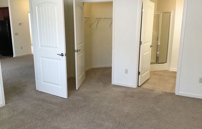 2 beds, 2 baths, 1,075 sqft, $1,550, Unit SU30235