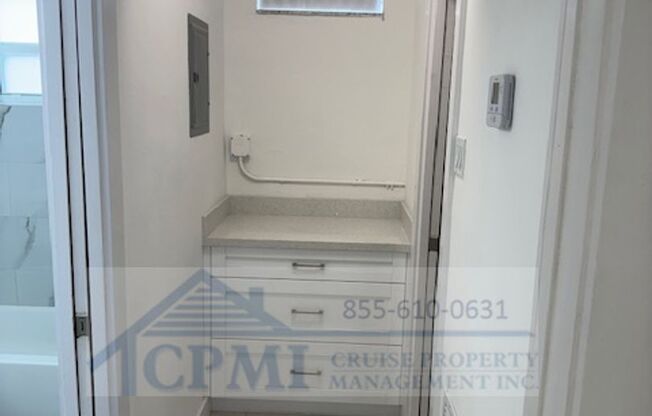 Studio, 1 bath, 520 sqft, $1,450, Unit 208