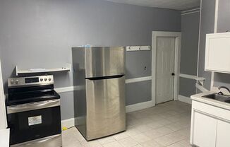 1 bed, 1 bath, $700