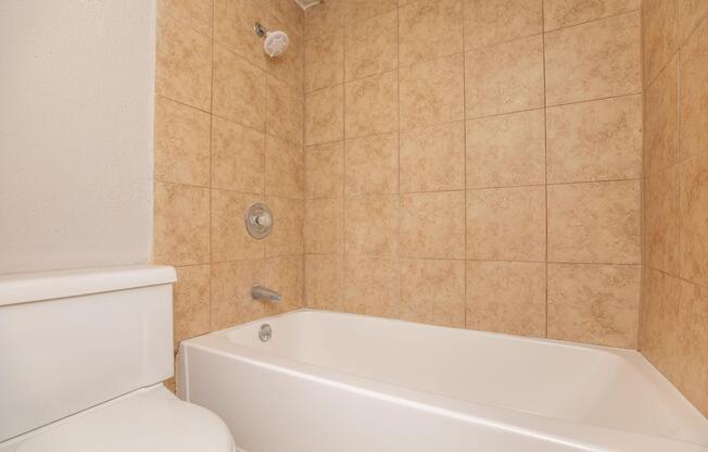 a small tub sitting in a room