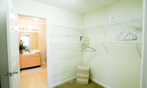 1 bed, 1 bath, 710 sqft, $1,100, Unit 04A