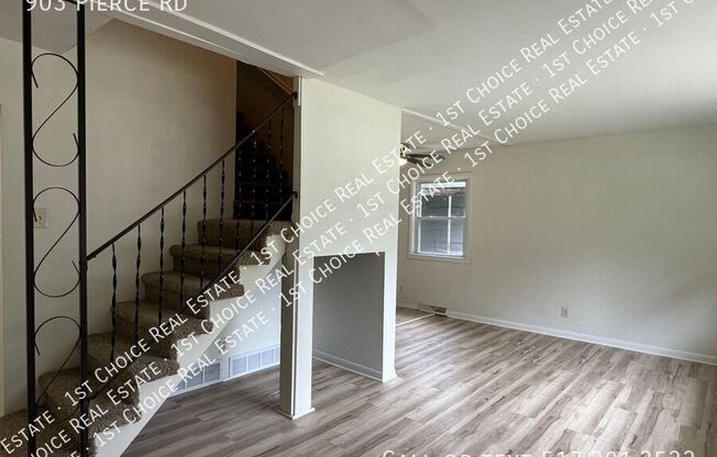 903 PIERCE RD
