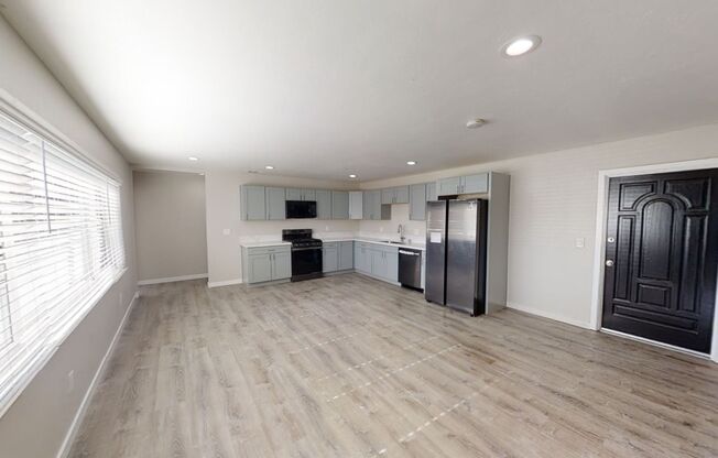 Fully renovated 4 bed 2 bath!