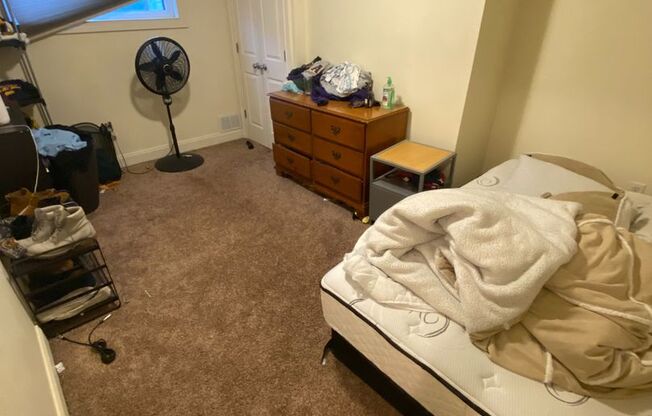 3 beds, 2.5 baths, $1,795