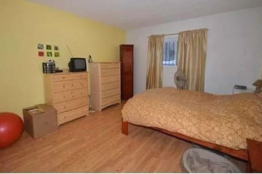 2 LA ROSE PL