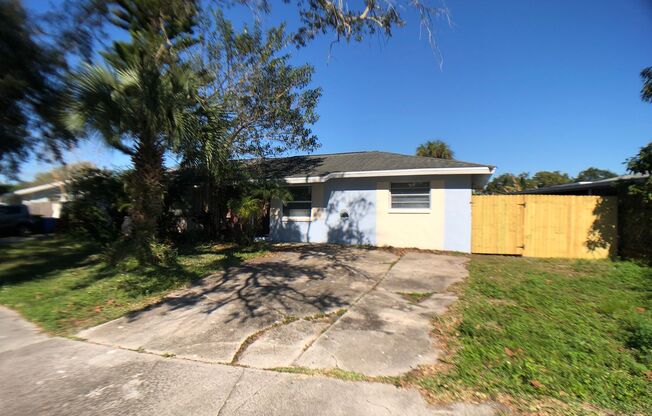 2 bedroom 1.5 bath Waterfront Duplex