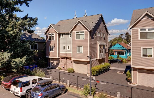 King's Crossing Townhomes
